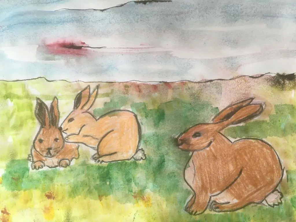 Gezond eten door kinderen. karel konijn speelt buiten met zijn zusje en zijn broertjes